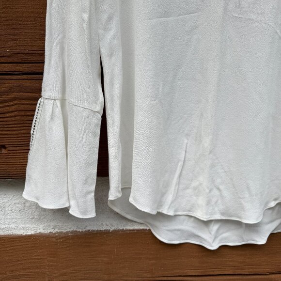 JOHNSTON & MURPHY Women’s Bell Sleeves Top Cream, Crepe, Sz Small S 45-1544 NWT - Picture 8 of 16